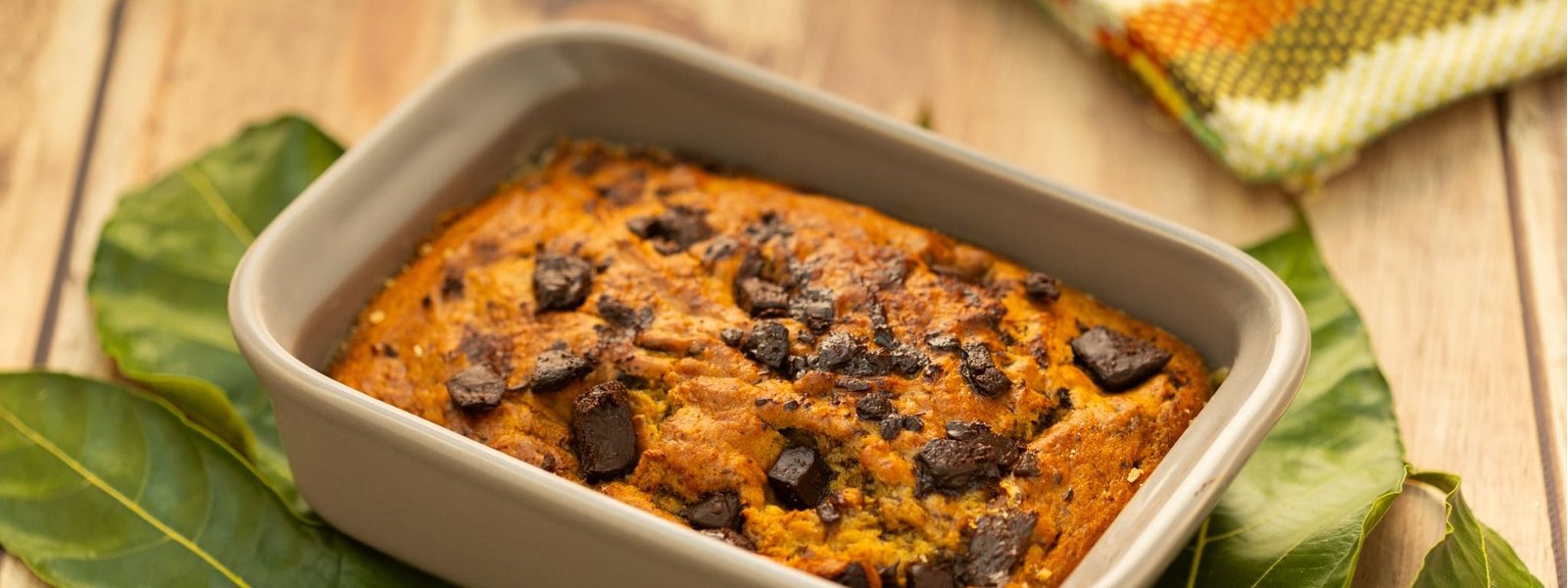 Gâteau de fruit à pain doux pépites de chocolat